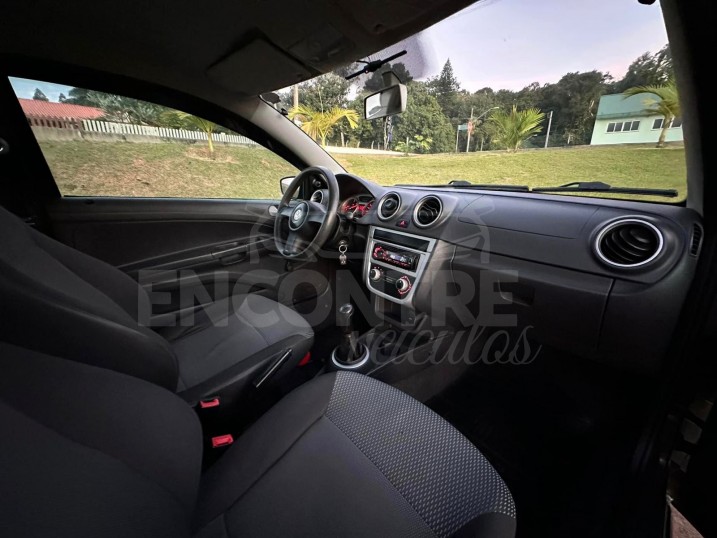 Volkswagen Saveiro 1.6 Trend CS 2012 - Encontre Veículos