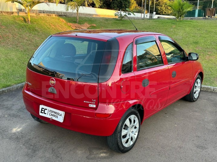 Chevrolet Corsa Hatch 1.4 completo 2011 - Encontre Veículos