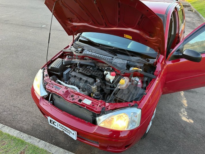 Chevrolet Corsa Hatch 1.4 completo 2011 - Encontre Veículos