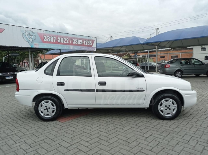 Chevrolet Corsa Sedan 1.8 2002 - Encontre Veículos