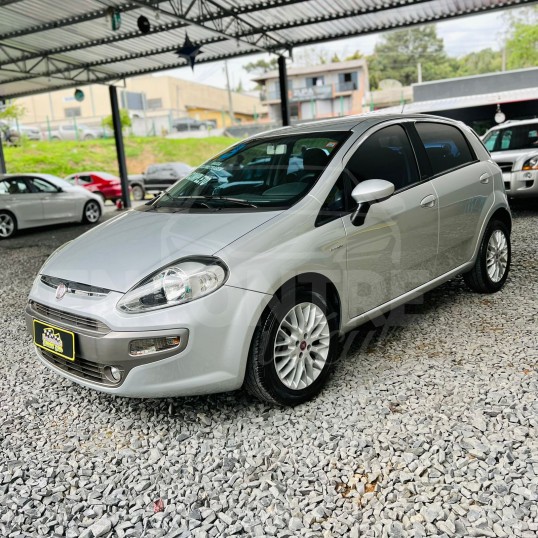 Fiat Punto Essence 1.6 Dualogic 2013 - Encontre Veículos