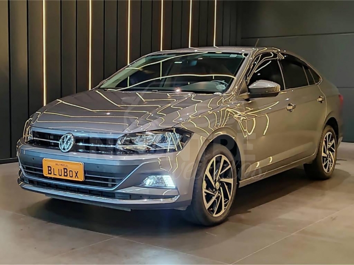 Comprar Sedan Volkswagen Virtus 1.0 4P 200 Tsi Flex Highline
