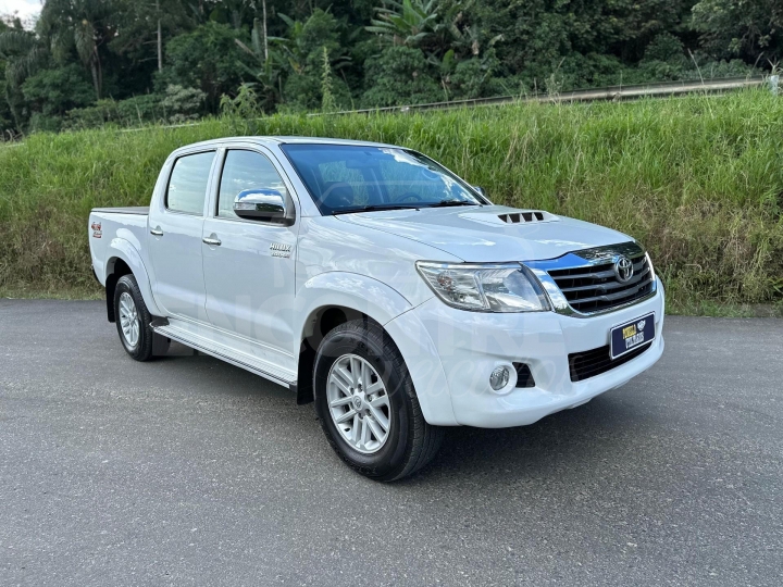 Toyota Hilux CD SRV D4-D 4×4 3.0 TDI Diesel Aut 2013 – Willian Camionetas –  Blumenau – SC