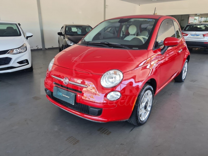 Fiat 500 Cult 1.4 Flex 8V EVO Dualogic 2015 - Encontre Veículos